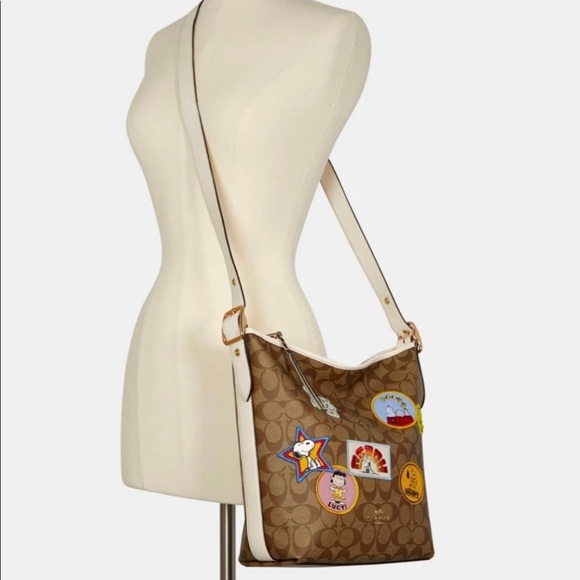 Coach Snoopy x Peanuts Bag Crossbody - Picture 16 of 16